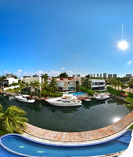 residencia de lujo en venta dentro de puerto cancun con alberca y marina